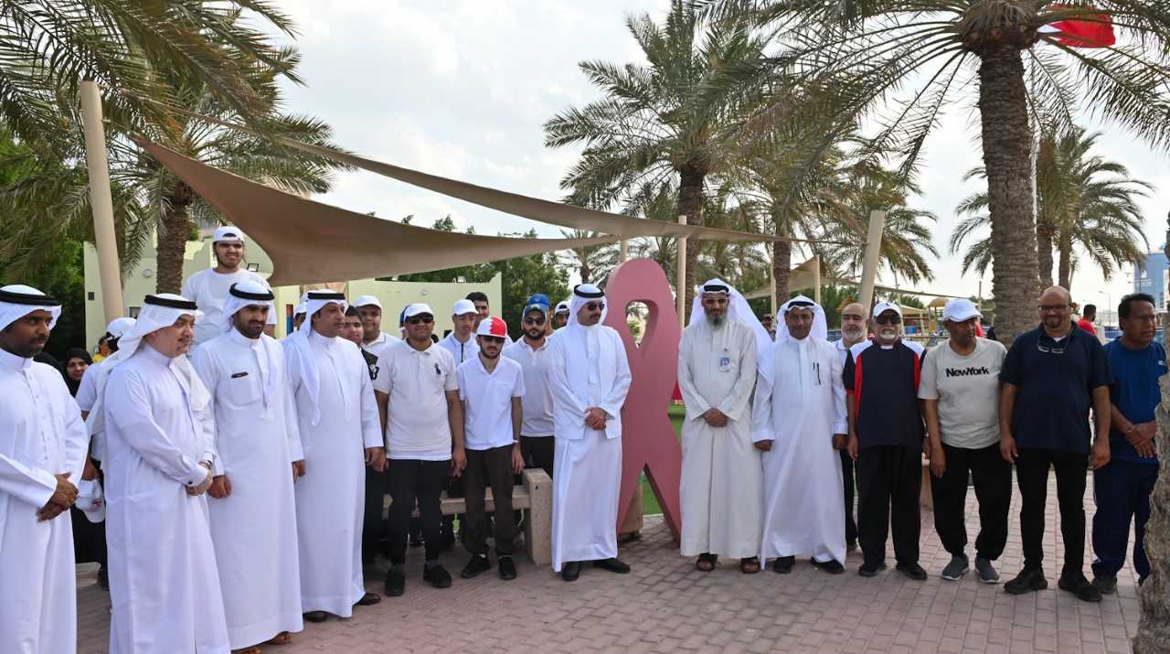 المحافظة الجنوبية تنظم فعالية صحية رياضية بالتزامن مع شهر التوعية بمرض السرطان<